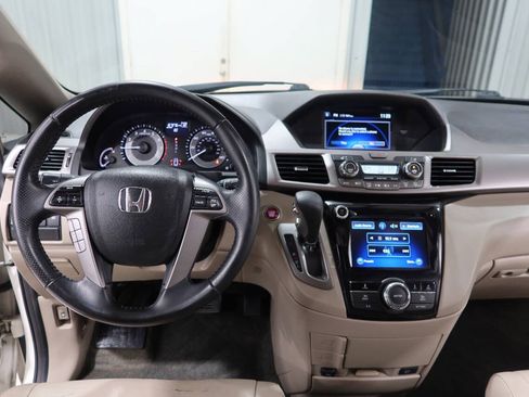 Used 2016 Honda Odyssey EX-L image 22