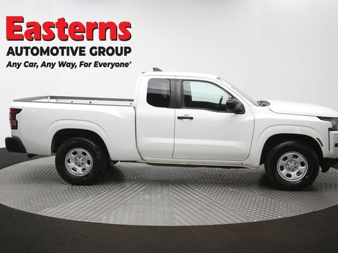 Used 2022 Nissan Frontier S RWD image 46