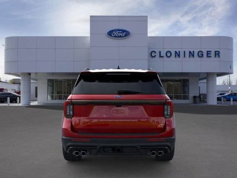 New 2025 Ford Explorer ST image 6