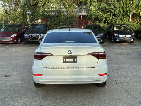 Used 2019 Volkswagen Jetta SE FWD image 8