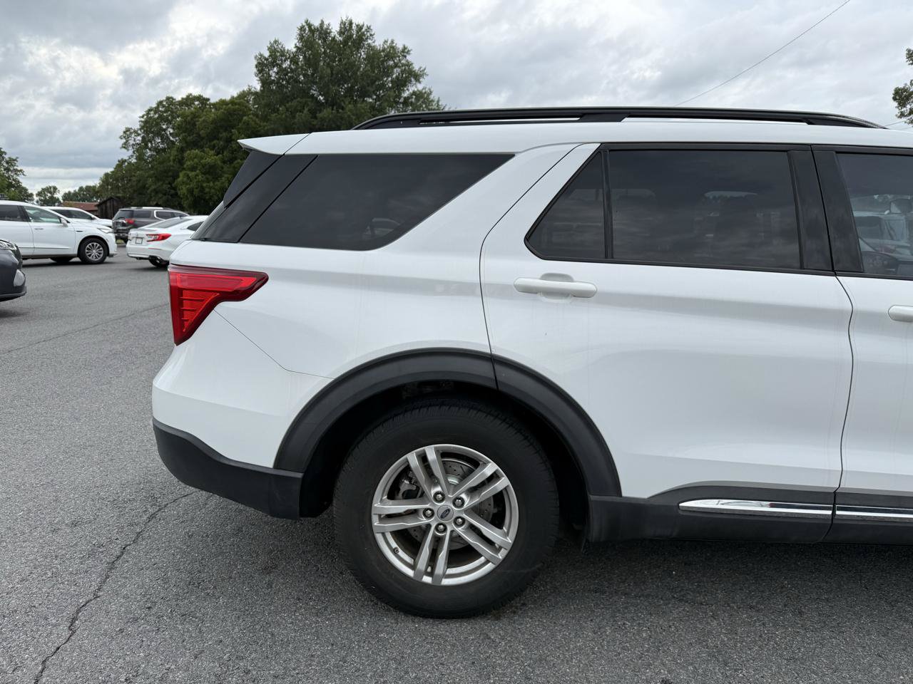 Used 2020 Ford Explorer XLT RWD image 39