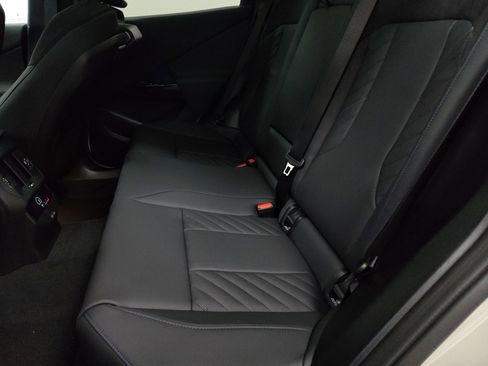Certified 2026 BMW X3 xDrive30i w/ Premium Package AWD/4WD image 13