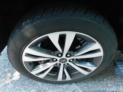 Used 2020 Ford Expedition Platinum AWD/4WD image 8