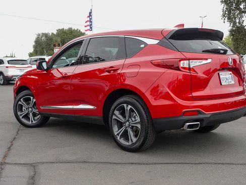 Certified 2025 Acura RDX w/ Technology Package image 8