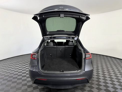 Used 2023 Tesla Model Y Long Range AWD/4WD image 12