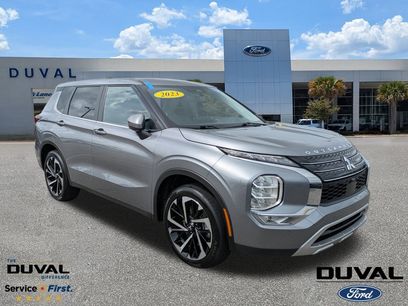 Used 2023 Mitsubishi Outlander SE