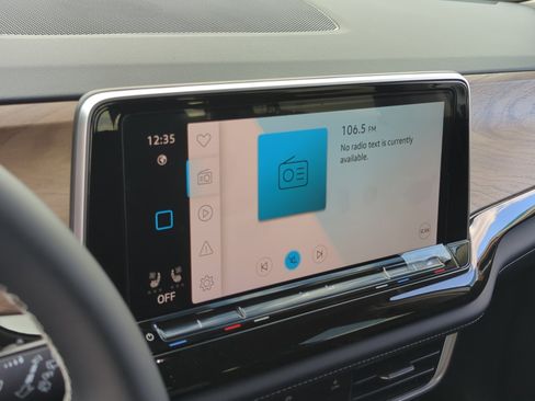 New 2026 Volkswagen Atlas SE image 27