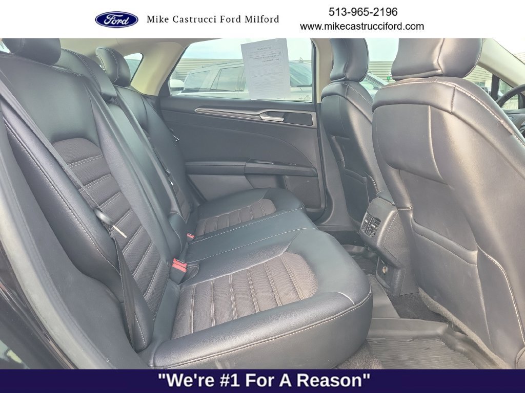 Used 2017 Ford Fusion SE w/ Equipment Group 201A AWD/4WD image 25