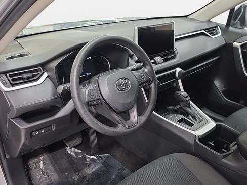 Certified 2025 Toyota RAV4 LE FWD image 13