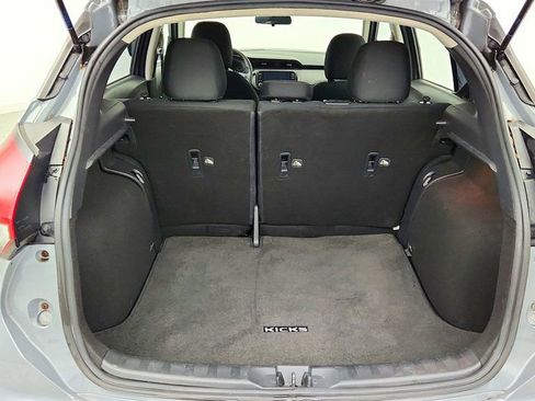 Used 2021 Nissan Kicks SV FWD image 20