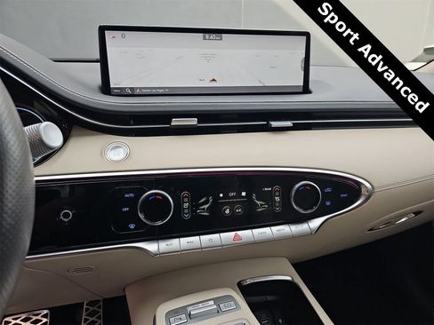 Used 2023 Genesis GV70 3.5T Sport w/ Sport Advanced Package image 20