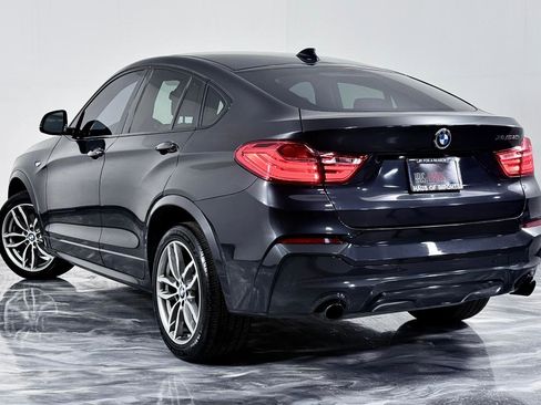 Used 2018 BMW X4 M40i image 11