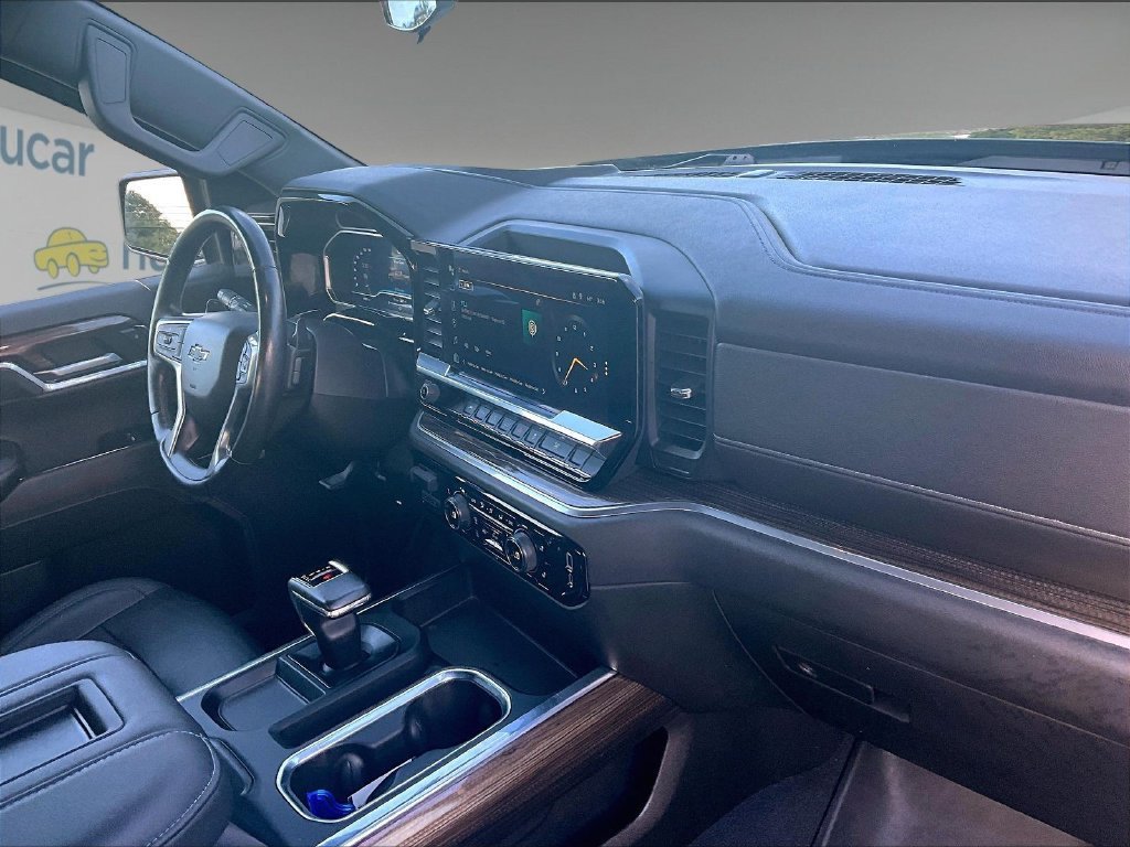 Used 2022 Chevrolet Silverado 1500 RST w/ Redline Edition AWD/4WD image 14