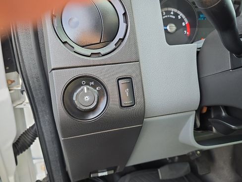 Used 2015 Ford F350 XL image 16