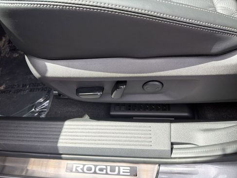 New 2026 Nissan Rogue Platinum AWD/4WD image 21