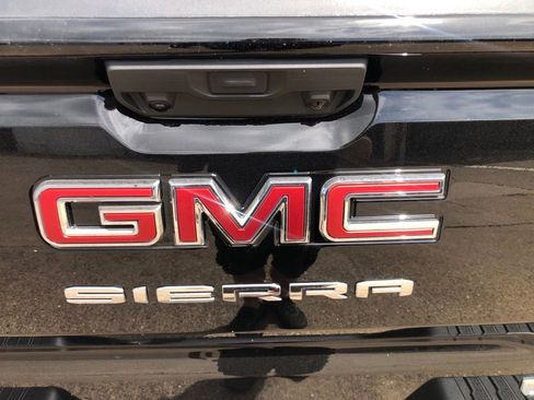 New 2025 GMC Sierra 1500 Elevation image 43
