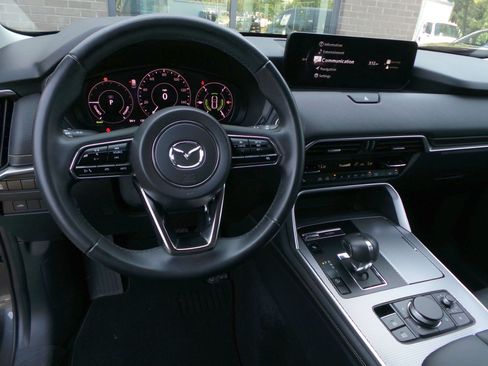 Certified 2024 MAZDA CX-90 Plug-In Hybrid w/ Preferred AWD/4WD image 29