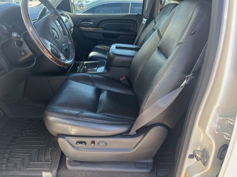Used 2013 GMC Yukon Denali image 19