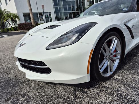 Used 2015 Chevrolet Corvette Stingray Coupe w/ 2LT Preferred Equipment Group RWD image 9