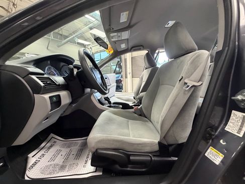 Used 2013 Honda Accord LX image 56