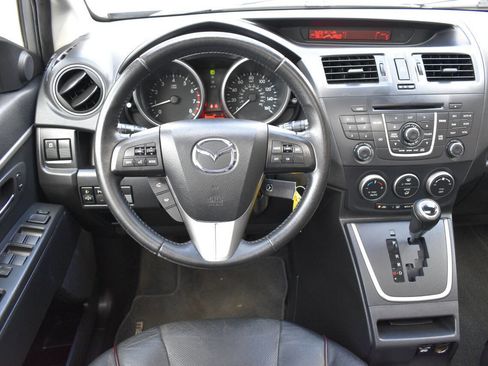 Used 2013 MAZDA MAZDA5 Grand Touring FWD image 17