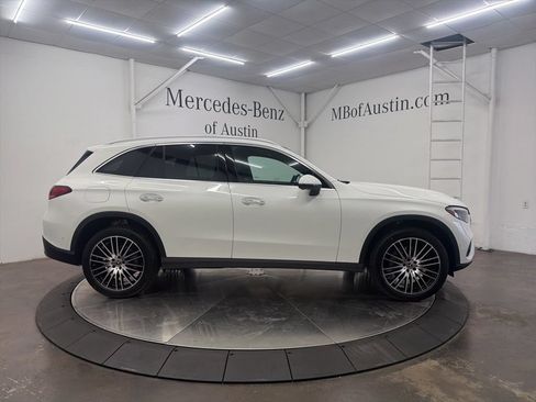 Used 2026 Mercedes-Benz GLC 300 image 8