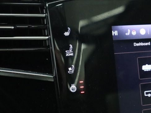 Used 2022 Jeep Wagoneer Series III w/ Premium Group I image 47