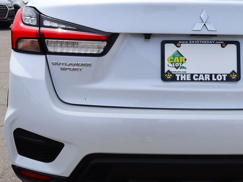 Used 2024 Mitsubishi Outlander Sport AWD image 19