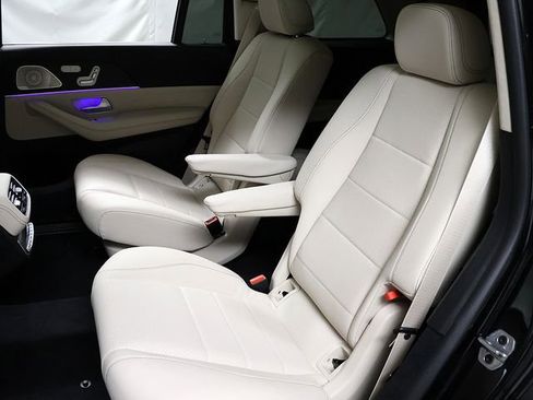 Certified 2026 Mercedes-Benz GLS 450 4MATIC image 12