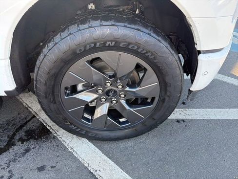 Used 2022 Ford F150 Lightning Lariat w/ Equipment Group 511A High image 27