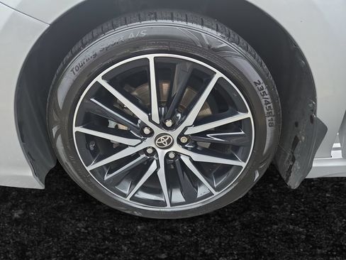 Used 2023 Toyota Camry SE AWD/4WD image 17