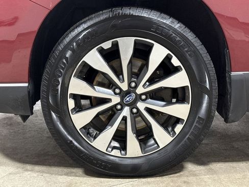 Used 2016 Subaru Outback 2.5i Limited image 28