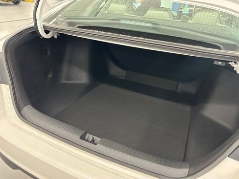 New 2026 Honda Accord LX image 18