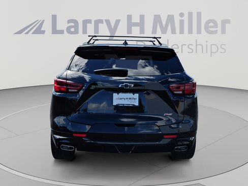 Used 2023 Chevrolet Blazer RS w/ Driver Confidence II Package AWD/4WD image 4