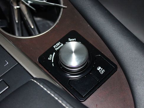 Used 2022 Lexus RX 350 FWD w/ Premium Package image 30