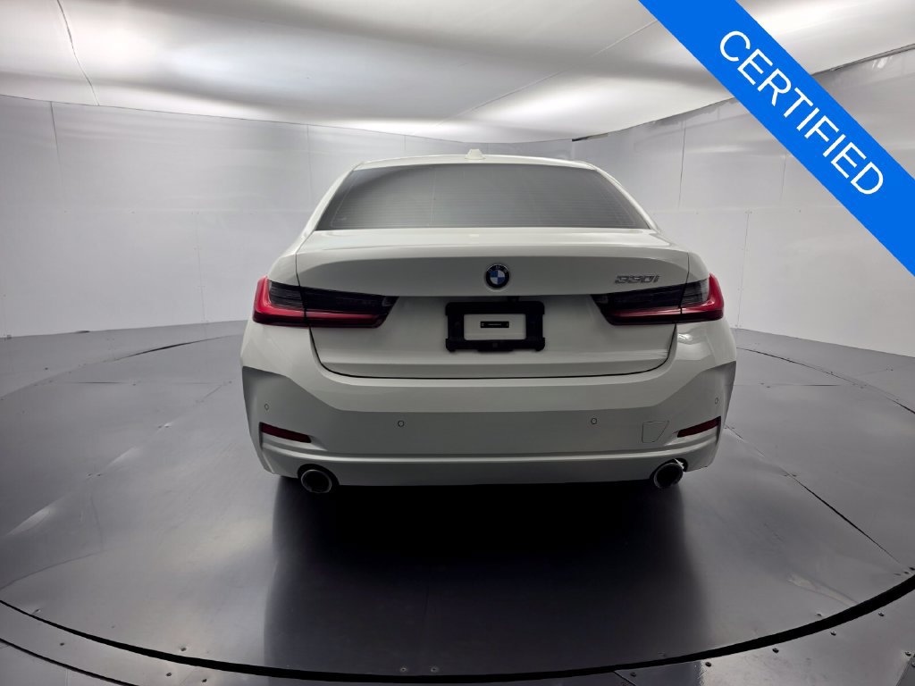 Certified 2023 BMW 330i Sedan w/ Driving Assistance Package RWD image 5