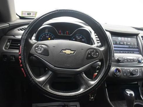 Used 2017 Chevrolet Impala LT image 19