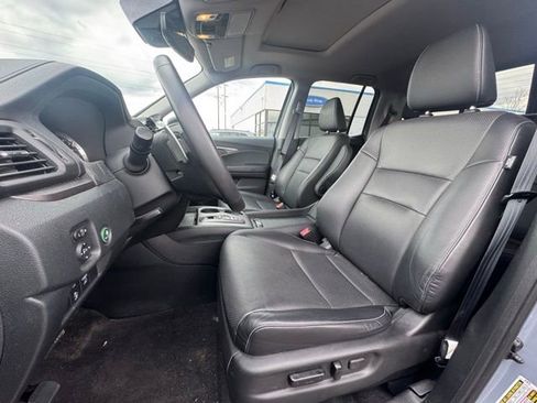 Certified 2023 Honda Ridgeline RTL image 13