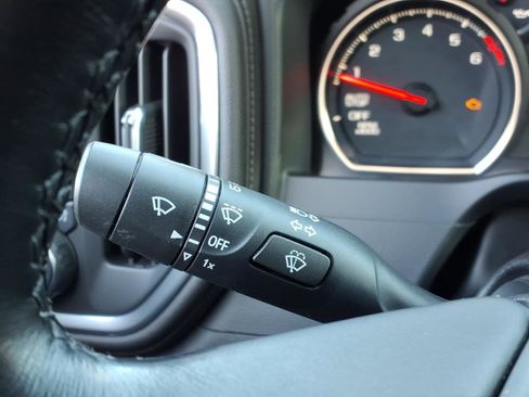 Used 2019 Chevrolet Silverado 1500 LT w/ All-Star Edition image 28