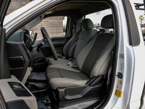 Used 2018 Ford F150 XL w/ Equipment Group 101A Mid RWD image 32