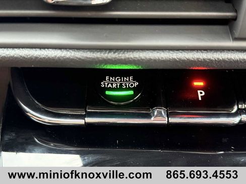 Used 2025 Lincoln Corsair Grand Touring w/ Equipment Group 301A image 22