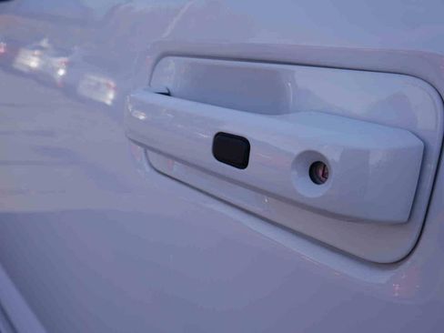 Used 2018 Ford F150 Lariat w/ Equipment Group 501A Mid image 12