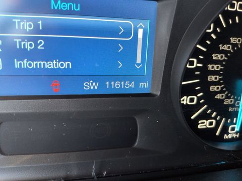 Used 2014 Ford Edge SEL FWD image 17