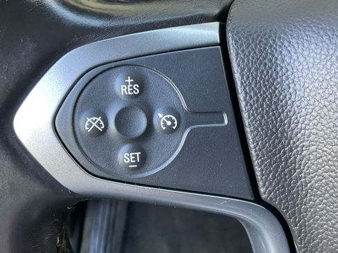 Used 2015 Chevrolet Silverado 2500 LT AWD/4WD image 31