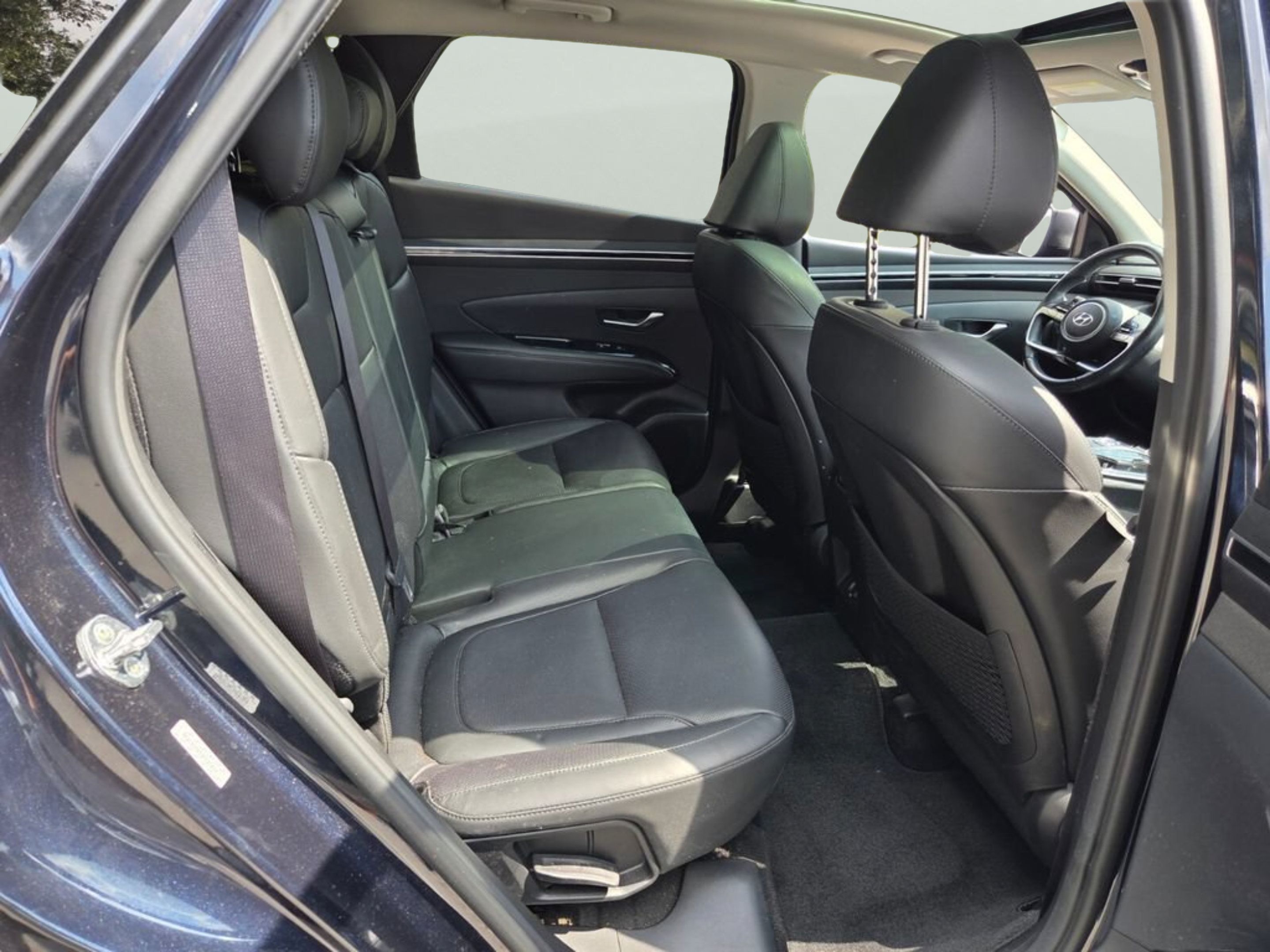 Used 2022 Hyundai Tucson Limited FWD image 19