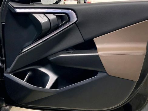 Used 2025 BMW X3 xDrive30i w/ Premium Package image 22