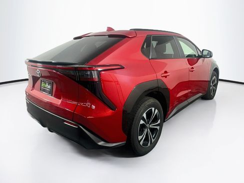 Used 2025 Toyota bZ4X FWD image 9