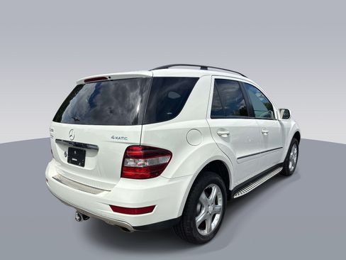 Used 2009 Mercedes-Benz ML 350 4MATIC image 3
