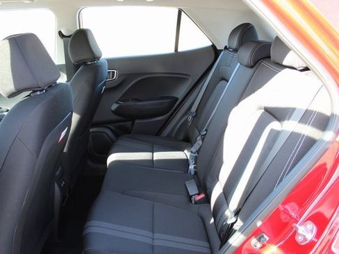 New 2025 Hyundai Venue SEL image 15