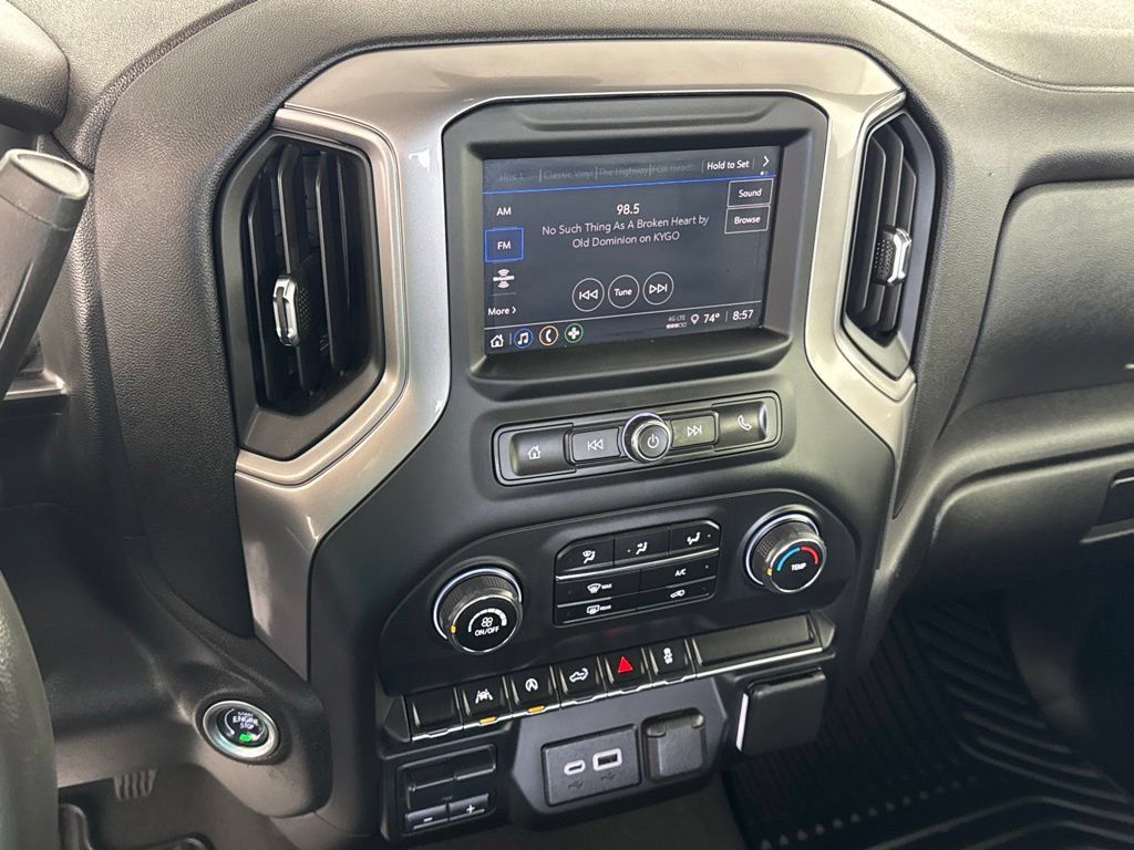 Certified 2024 Chevrolet Silverado 1500 Custom w/ Turbomax Blackout Package AWD/4WD image 24